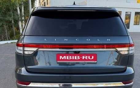 Lincoln Aviator II, 2022 год, 5 800 000 рублей, 5 фотография