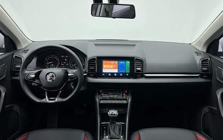 Skoda Karoq I, 2022 год, 1 740 000 рублей, 18 фотография