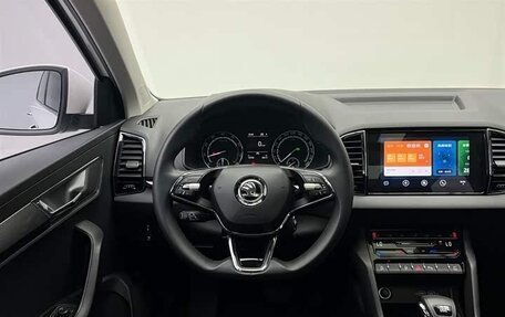 Skoda Karoq I, 2022 год, 1 740 000 рублей, 17 фотография