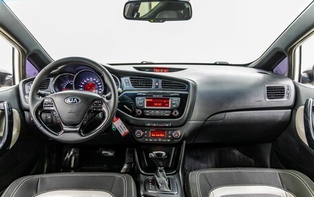 KIA cee'd III, 2015 год, 938 000 рублей, 24 фотография