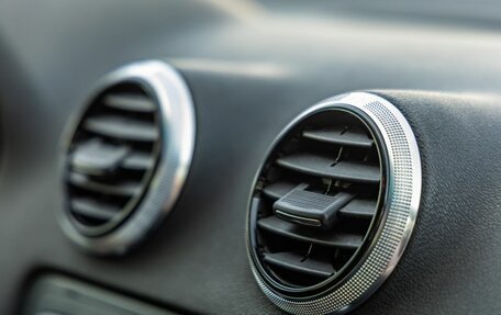 Audi A3, 2011 год, 888 000 рублей, 24 фотография