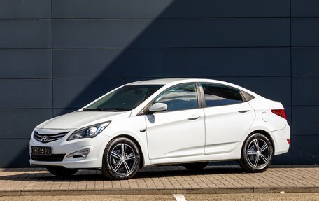 Hyundai Solaris II рестайлинг, 2016 год, 995 000 рублей, 1 фотография