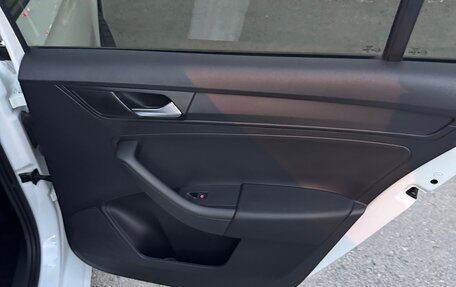 Volkswagen Polo VI (EU Market), 2020 год, 1 380 000 рублей, 6 фотография