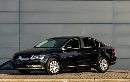Volkswagen Passat B7, 2013 год, 1 300 000 рублей, 1 фотография