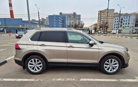 Volkswagen Tiguan II, 2017 год, 2 400 000 рублей, 7 фотография