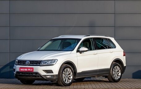 Volkswagen Tiguan II, 2018 год, 2 200 000 рублей, 1 фотография