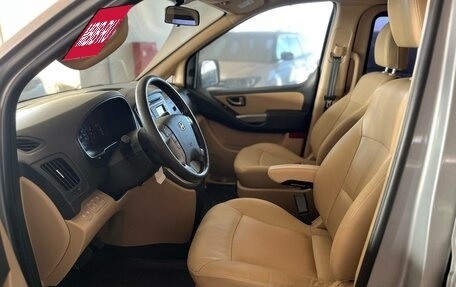 Hyundai H-1 II рестайлинг, 2015 год, 1 799 000 рублей, 6 фотография