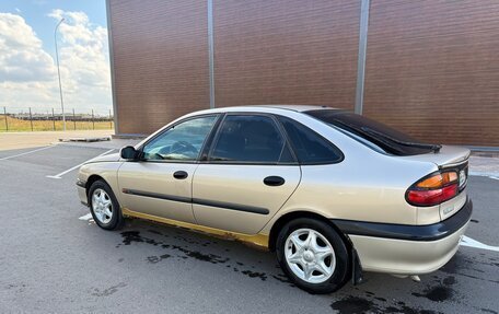 Renault Laguna II, 2000 год, 115 000 рублей, 3 фотография