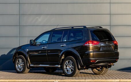 Mitsubishi Pajero Sport II рестайлинг, 2014 год, 1 895 000 рублей, 4 фотография