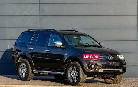 Mitsubishi Pajero Sport II рестайлинг, 2014 год, 1 895 000 рублей, 7 фотография