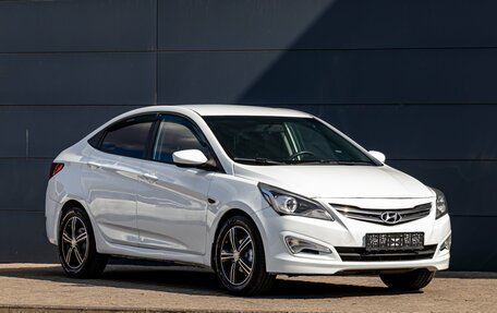 Hyundai Solaris II рестайлинг, 2016 год, 995 000 рублей, 7 фотография