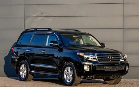 Toyota Land Cruiser 200, 2015 год, 3 800 000 рублей, 9 фотография