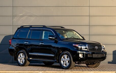 Toyota Land Cruiser 200, 2015 год, 3 800 000 рублей, 3 фотография