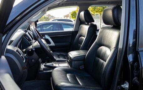 Toyota Land Cruiser 200, 2015 год, 3 800 000 рублей, 13 фотография