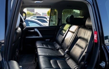 Toyota Land Cruiser 200, 2015 год, 3 800 000 рублей, 21 фотография