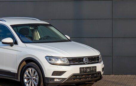 Volkswagen Tiguan II, 2018 год, 2 200 000 рублей, 7 фотография