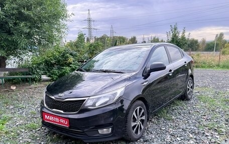 KIA Rio III рестайлинг, 2016 год, 820 000 рублей, 1 фотография