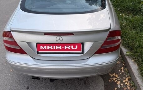 Mercedes-Benz CLK-Класс, 2002 год, 560 000 рублей, 4 фотография