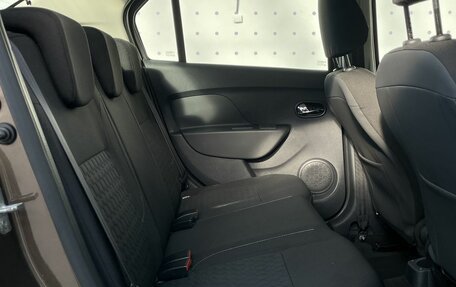 Renault Logan II, 2018 год, 990 000 рублей, 13 фотография