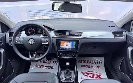 Skoda Rapid II, 2022 год, 1 160 000 рублей, 10 фотография