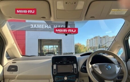 Nissan Leaf I, 2012 год, 650 000 рублей, 2 фотография