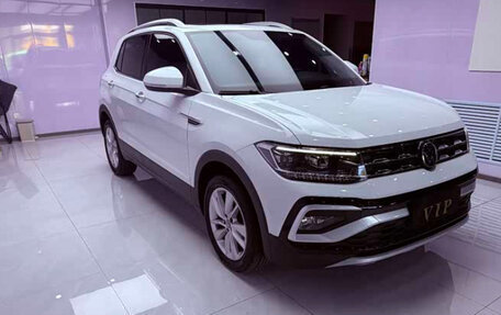 Volkswagen T-Cross I, 2022 год, 1 730 000 рублей, 5 фотография