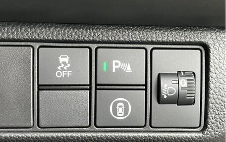 Honda Vezel, 2023 год, 2 122 899 рублей, 19 фотография