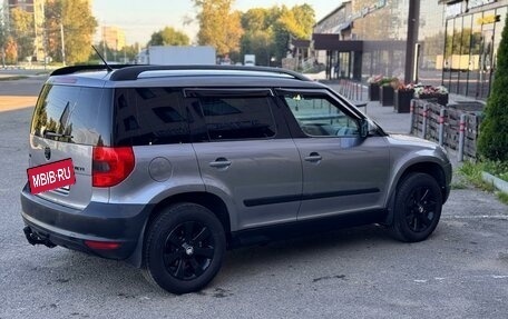 Skoda Yeti I рестайлинг, 2013 год, 950 000 рублей, 6 фотография