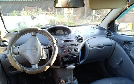 Toyota Echo, 2000 год, 220 000 рублей, 3 фотография