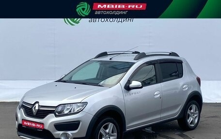 Renault Sandero II рестайлинг, 2015 год, 870 000 рублей, 1 фотография
