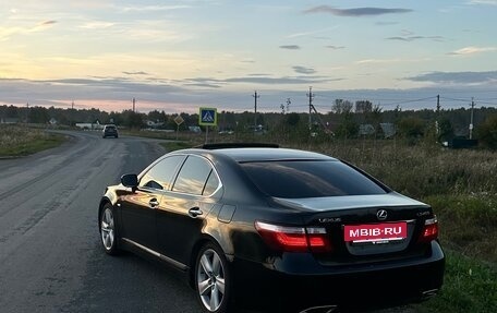 Lexus LS IV, 2007 год, 1 100 000 рублей, 10 фотография