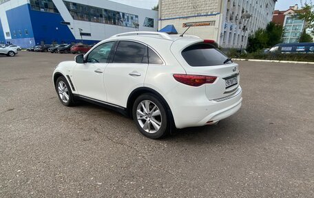 Infiniti QX70, 2016 год, 2 750 000 рублей, 3 фотография