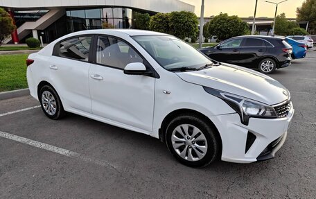 KIA Rio IV, 2021 год, 935 000 рублей, 6 фотография