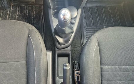 Renault Sandero II рестайлинг, 2015 год, 870 000 рублей, 13 фотография