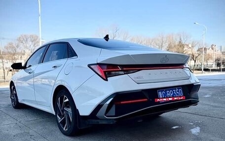 Hyundai Elantra, 2023 год, 1 433 000 рублей, 4 фотография