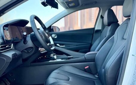 Hyundai Elantra, 2023 год, 1 433 000 рублей, 10 фотография
