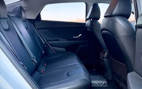 Hyundai Elantra, 2023 год, 1 433 000 рублей, 14 фотография