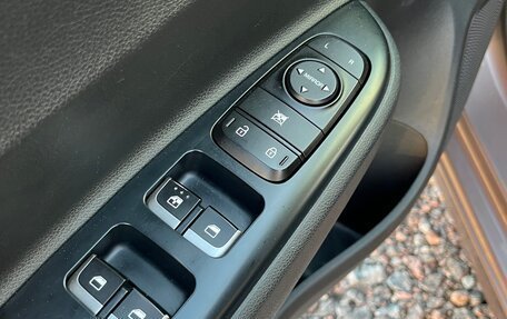 KIA Rio IV, 2018 год, 1 600 000 рублей, 12 фотография