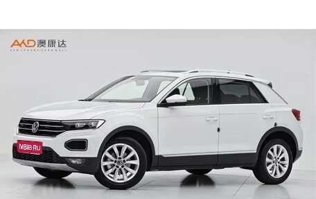 Volkswagen T-Roc I, 2023 год, 1 808 008 рублей, 1 фотография