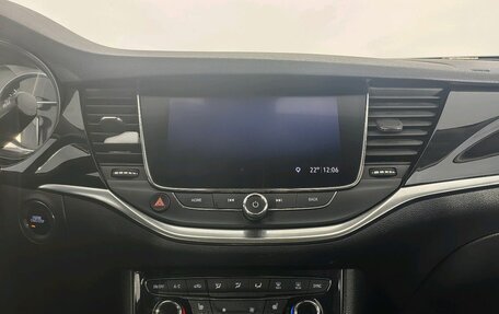 Opel Astra K, 2020 год, 1 250 000 рублей, 11 фотография