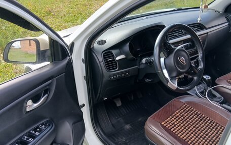 KIA Rio IV, 2018 год, 1 200 000 рублей, 6 фотография