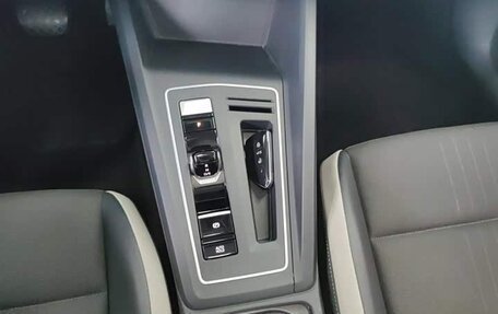Volkswagen Golf VIII, 2022 год, 1 650 000 рублей, 9 фотография