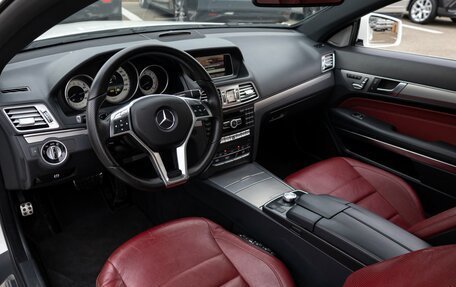Mercedes-Benz E-Класс, 2014 год, 2 200 000 рублей, 15 фотография