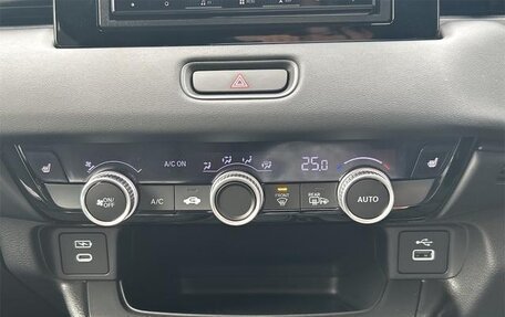 Honda Vezel, 2026 год, 2 100 000 рублей, 17 фотография