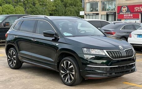 Skoda Karoq I, 2023 год, 1 540 000 рублей, 3 фотография