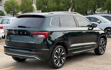 Skoda Karoq I, 2023 год, 1 540 000 рублей, 5 фотография