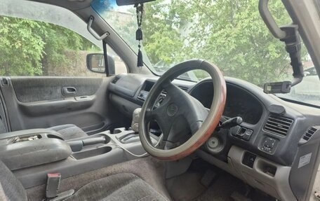 Mazda Bongo Friendee i рестайлинг, 2001 год, 480 000 рублей, 15 фотография