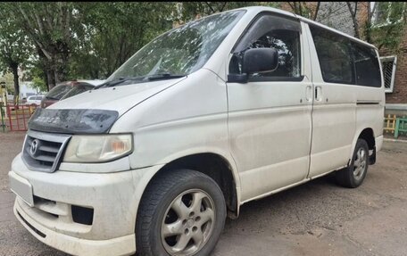 Mazda Bongo Friendee i рестайлинг, 2001 год, 480 000 рублей, 6 фотография