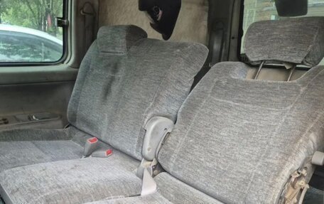 Mazda Bongo Friendee i рестайлинг, 2001 год, 480 000 рублей, 12 фотография