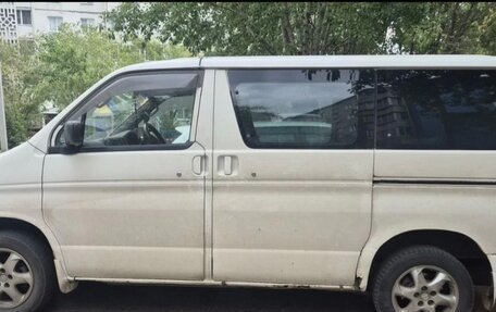 Mazda Bongo Friendee i рестайлинг, 2001 год, 480 000 рублей, 25 фотография